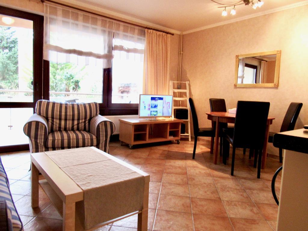 Haus Silbermowe 03 Apartment Wyk auf Föhr Екстериор снимка