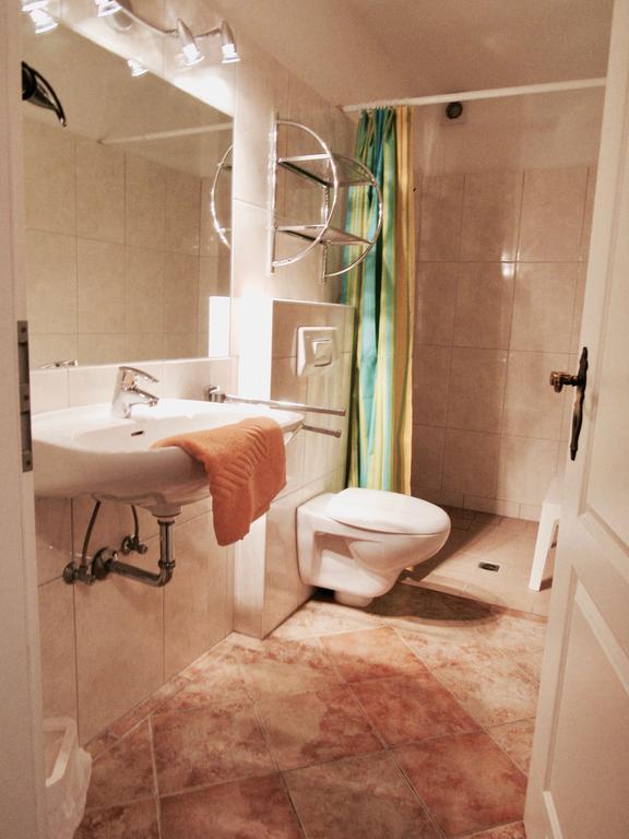 Haus Silbermowe 03 Apartment Wyk auf Föhr Екстериор снимка